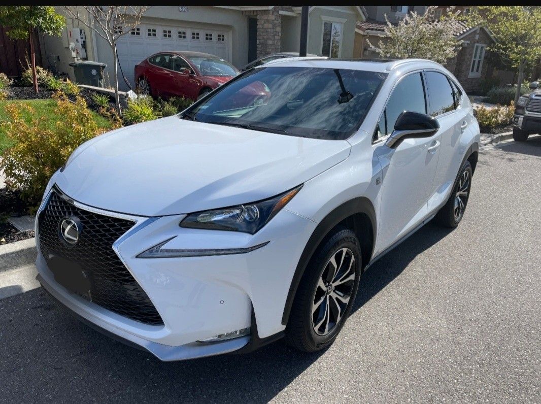 2015 Lexus NX 200t