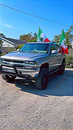 2003 tahoe lt