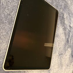 IPAD AIR WITH MAGIC KEYBOARD