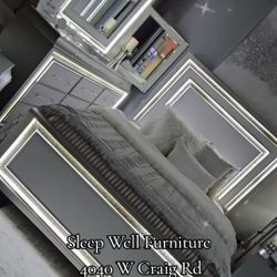 ✨️4pc Queen, King Bedrooms ✨️ Furniture Sectionals, Dining Avail