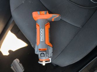 18V DRYWALL CUT-OUT TOOL