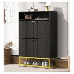 Enclosed Shoe Rack
