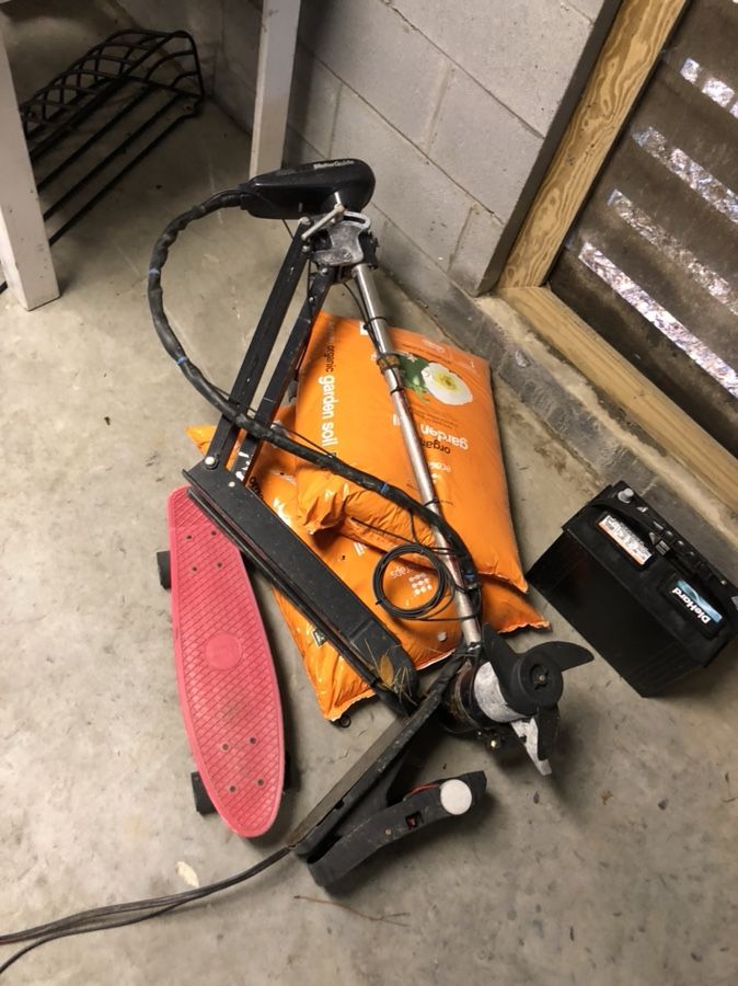 four 743 trolling motor 43 lb thrust for Sale in Charleston, SC OfferUp