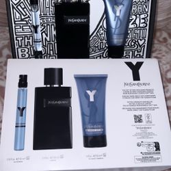 Men And Women Perfumes 