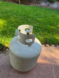 Propane tank with gas