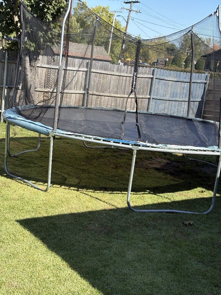 Trampoline
