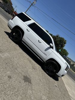 26in Reps With New Tires Trade For Chrome Or Silver