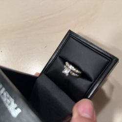 💍 10K White Gold 1.00CTTW Diamond Wedding Set – Prestigious, Elegant, Timeless