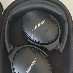 Bose Noise Cancelling Headphones