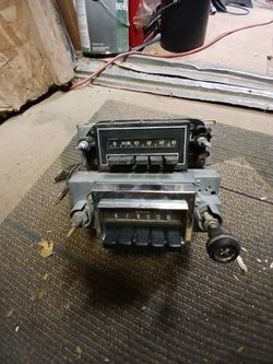 Old 1970' Factory Radio