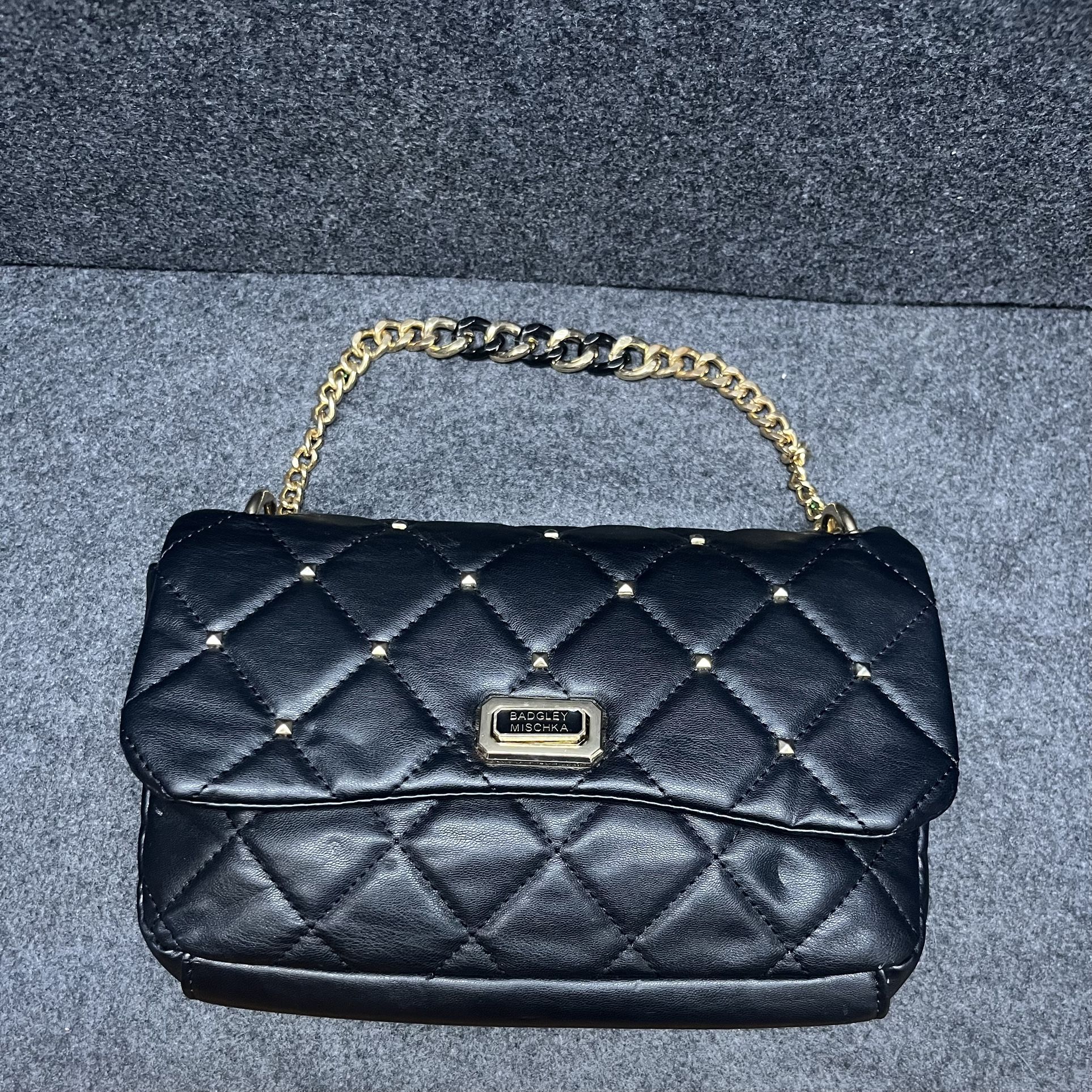 Badgley Mischka Black Quilted Shoulder Bag Gold Chain Strap Studded Purse