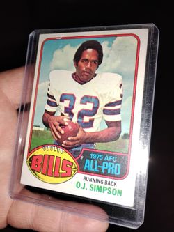 Vintage 1976 O J Simpson  collectable Football card great condition