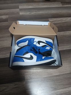 Men's shoes