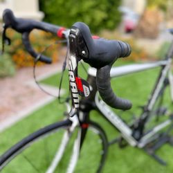 Cannondale Super Six Hi Mod Carbon Road Bike