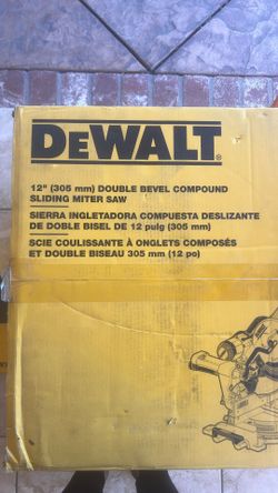 DeWalt 12” Double Bevel Compound Sliding Miter Saw