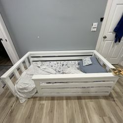 Montessori Bed - Twin Size 