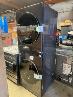 Tower laundry center steam LG w 27 GAS