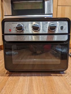 Curtis Stone Dura-Electric 1700-Watt 22L Air Fryer Oven w/Rotisserie

