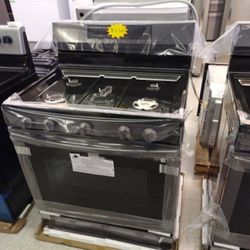 SAMSUNG BLACK STAINLESS STEEL GAS STOVE WITH AIR FRYER 050