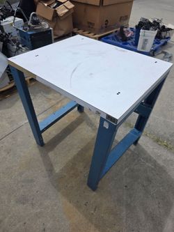 Small Workbench/Table 30x25x31 inches