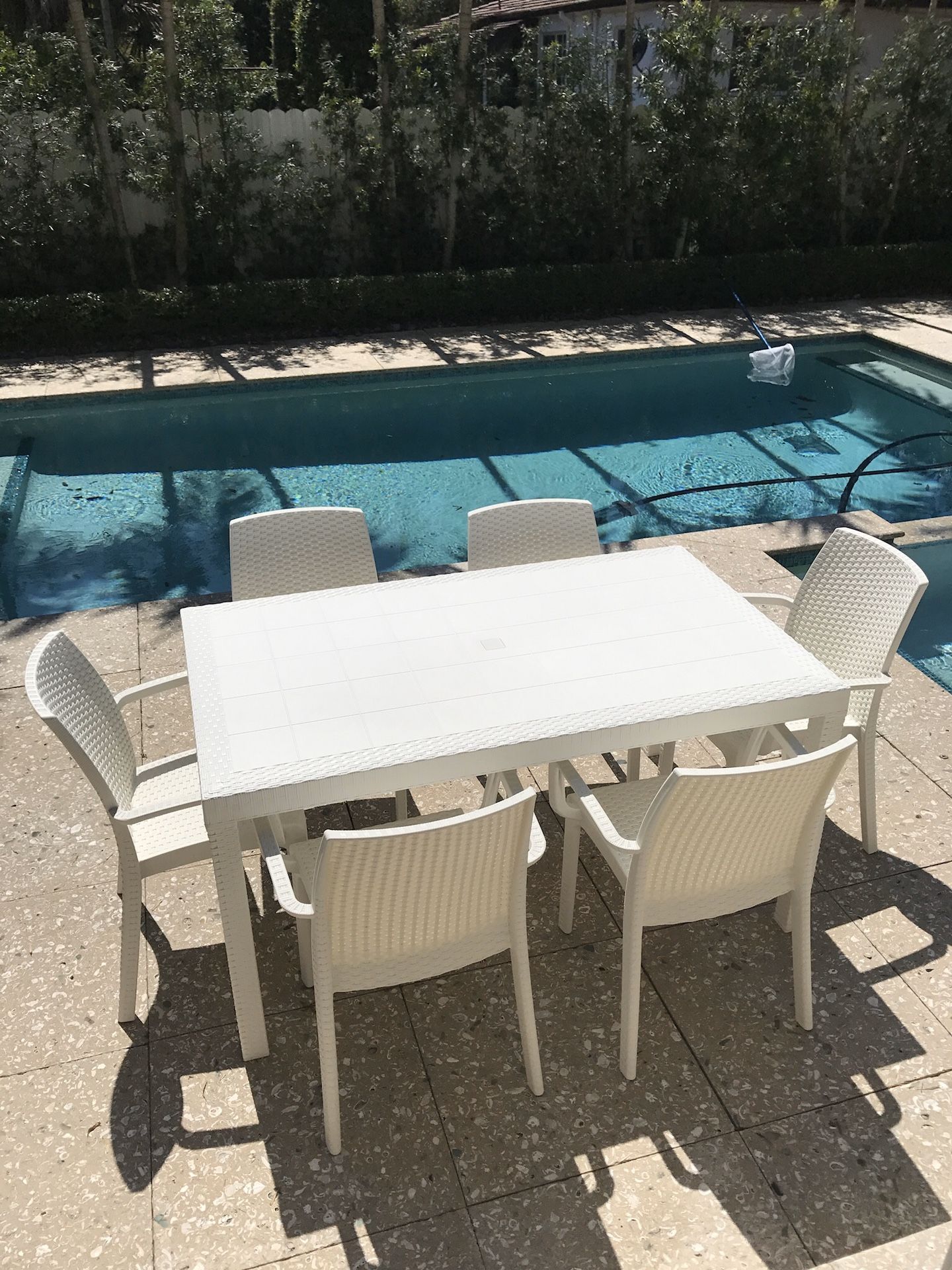 Outdoor-Italian- Table and chairs