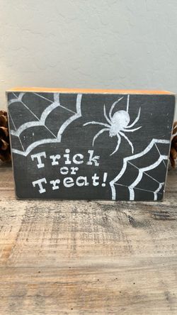 Halloween "Trick or Treat" Spider Web Wood Box Sign Decor