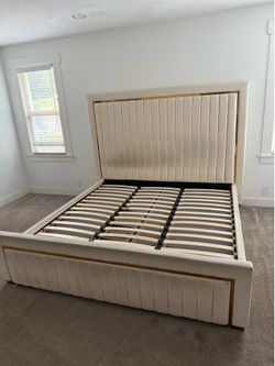 King bed frame