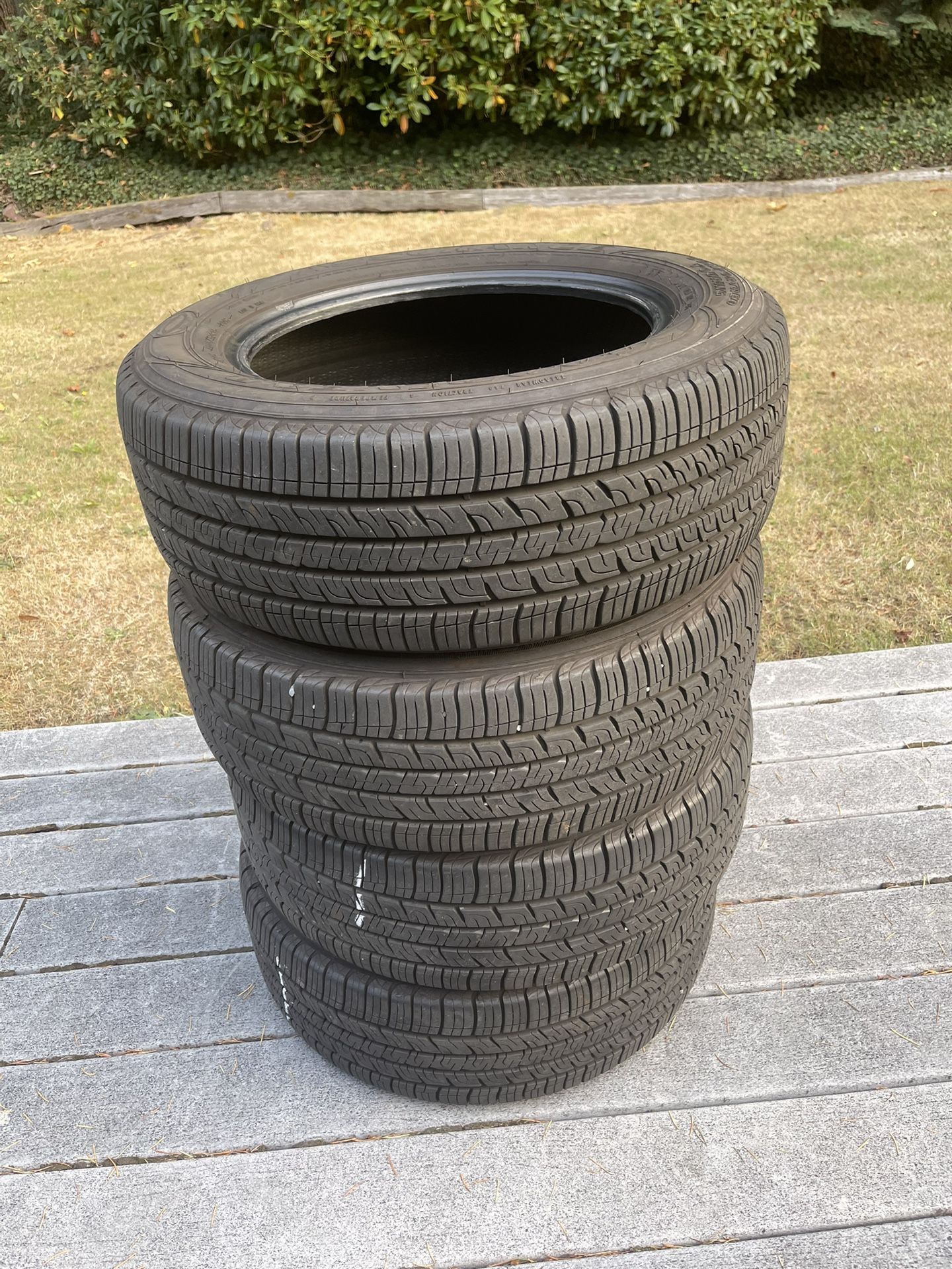 4 used P205/60R15 good year tires pick up only 