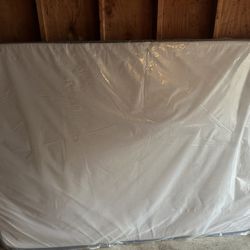 Beauty Rest Queen Size Mattress Hybrid Medium Firm L2