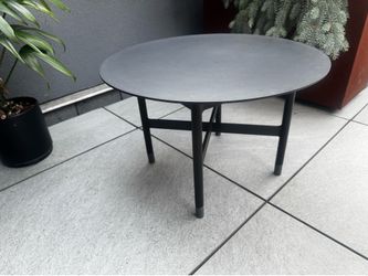 Sommer Side Outdoor Table