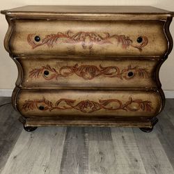 Bombay Chest/ Dresser