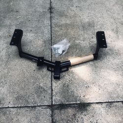 Reese trailer hitch for Toyota rave 4 brand new