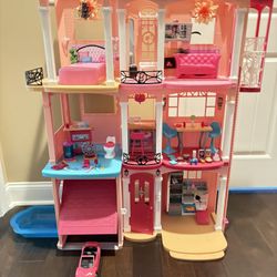 Barbie Dream House & Accessories 