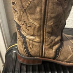 Cowboy boots (Women) Size 9 