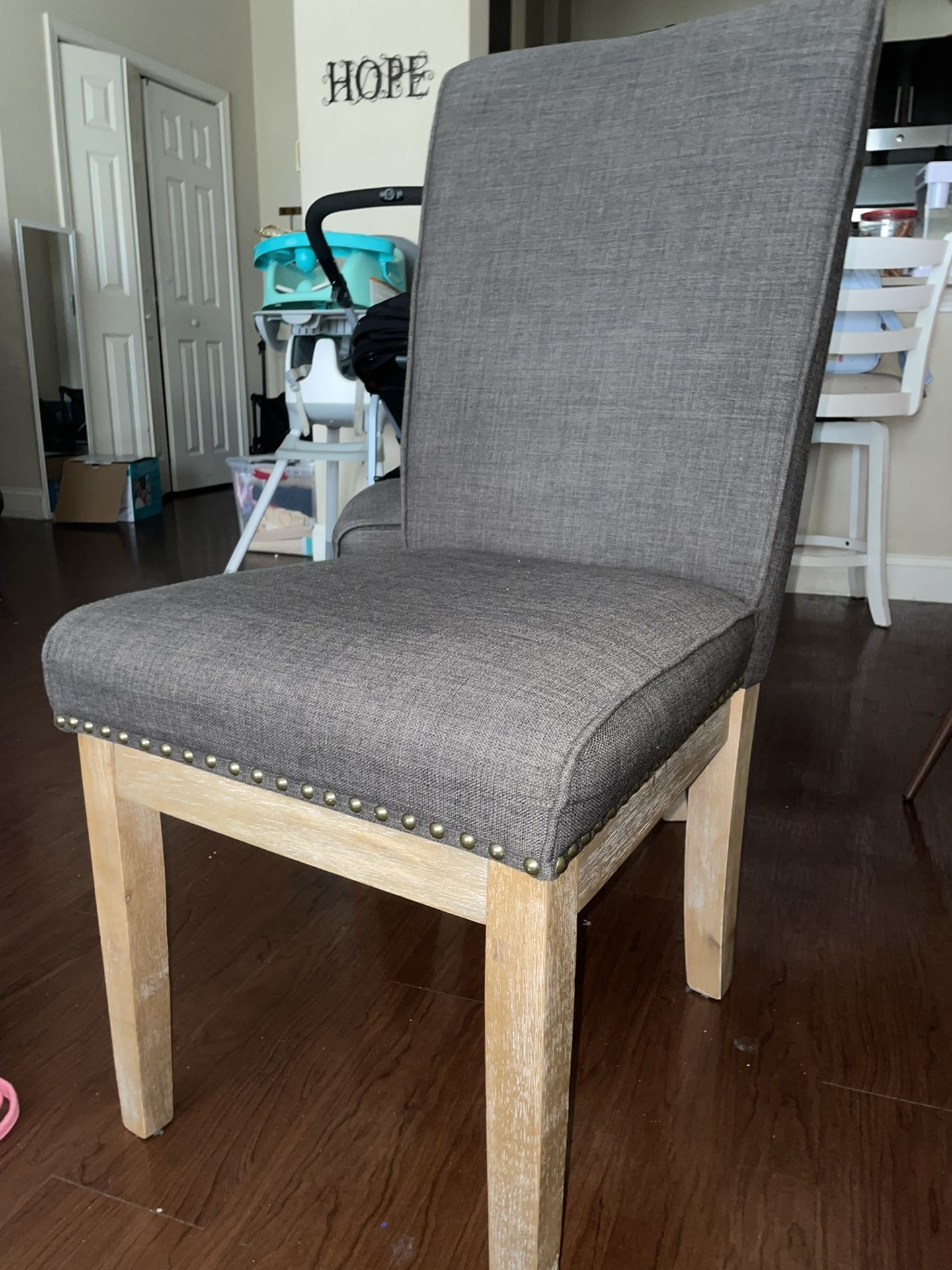 Living Room Chairs / Dinning Chairs