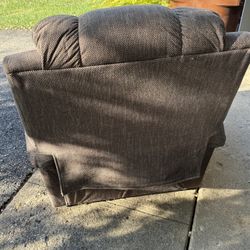 XL Power Lift Lazy Boy Recliner