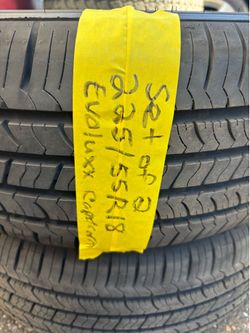 Set of 2 tires 225/55r18 evoluxx Capricorn like new $115