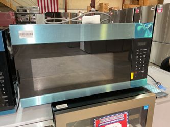 Frigidaire FMOS1746BS Over the Range Microwave (Open Box / Scratch & Dent)