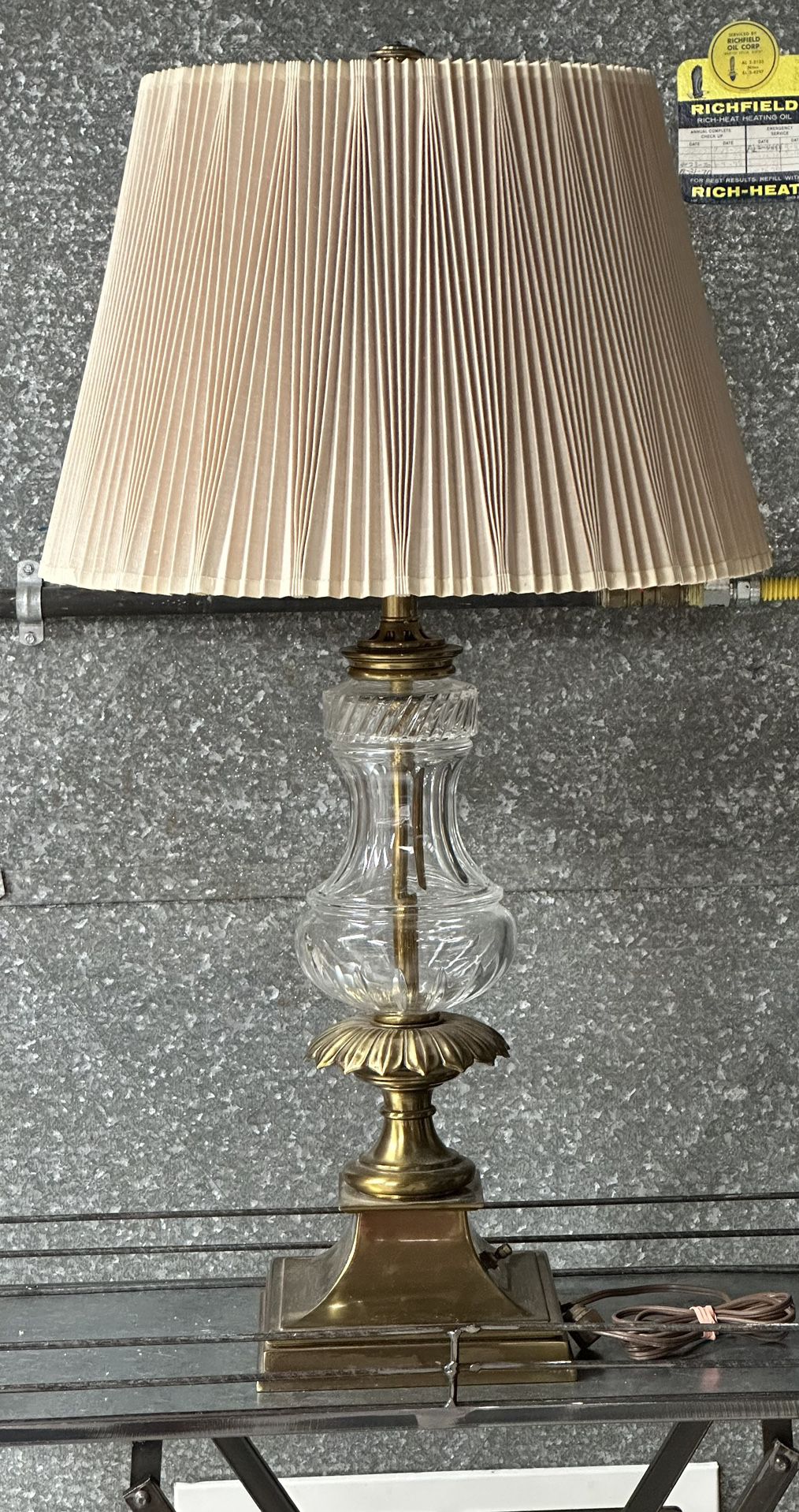 Vintage Stiffel Hollywood Regency Brass And Crystal Lamp