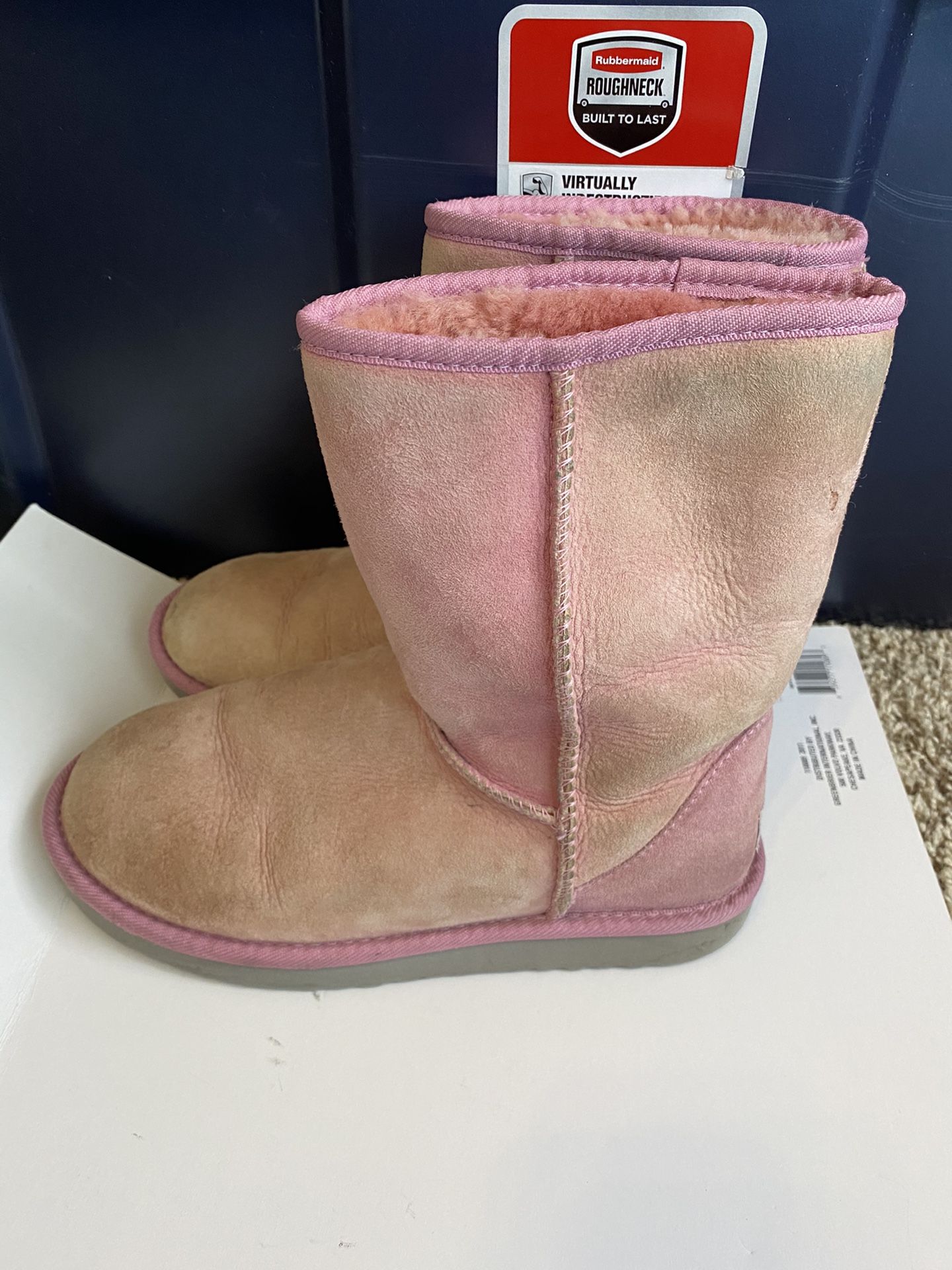 Pink Ugg Snow Boots 