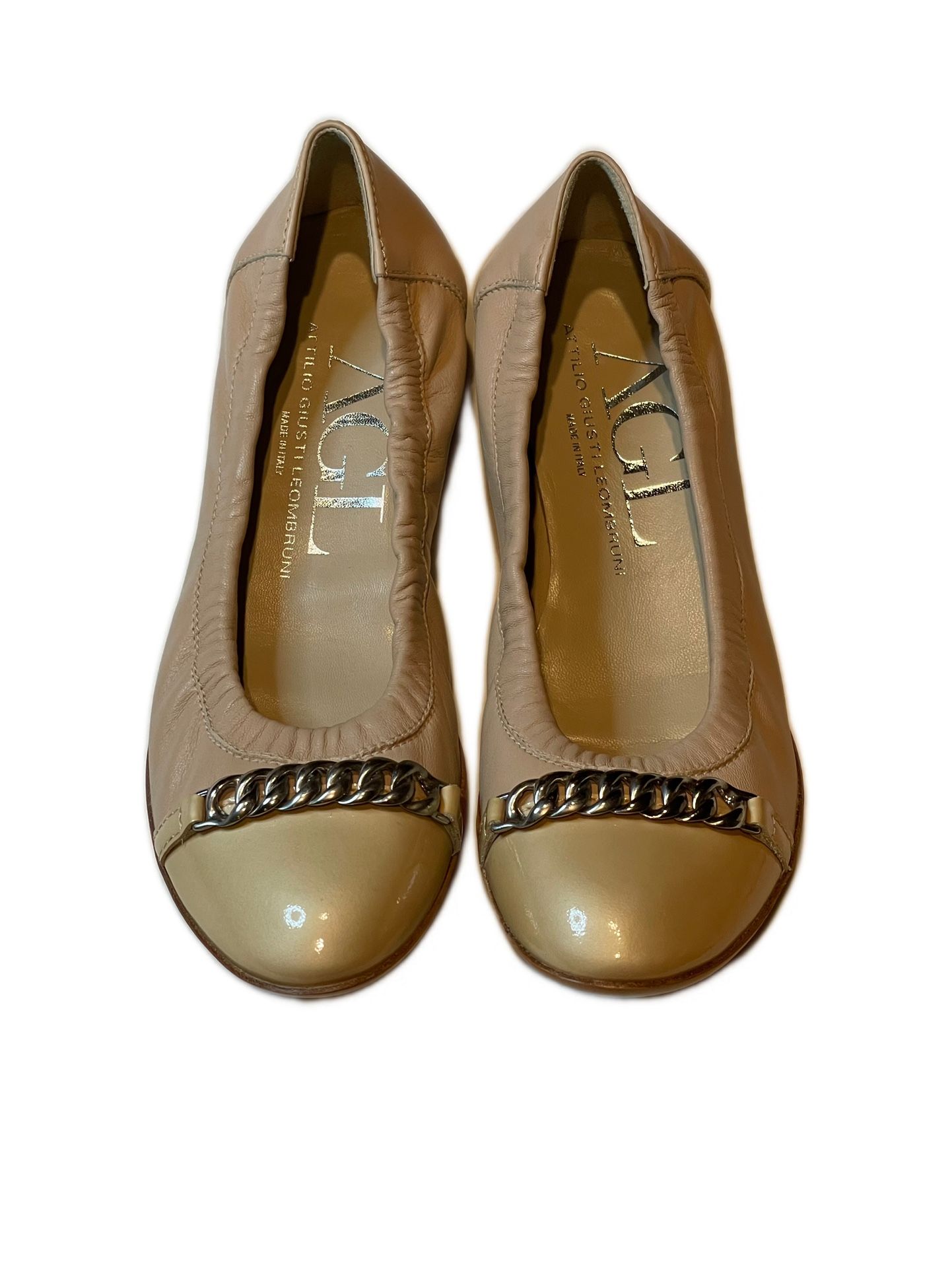 AGL Nude Leather Ballet Flats with Chain Detail – Size 37.5 – Made in Italy