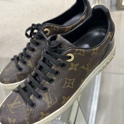 LV WOMEN SNEAKERS ORIGINAL