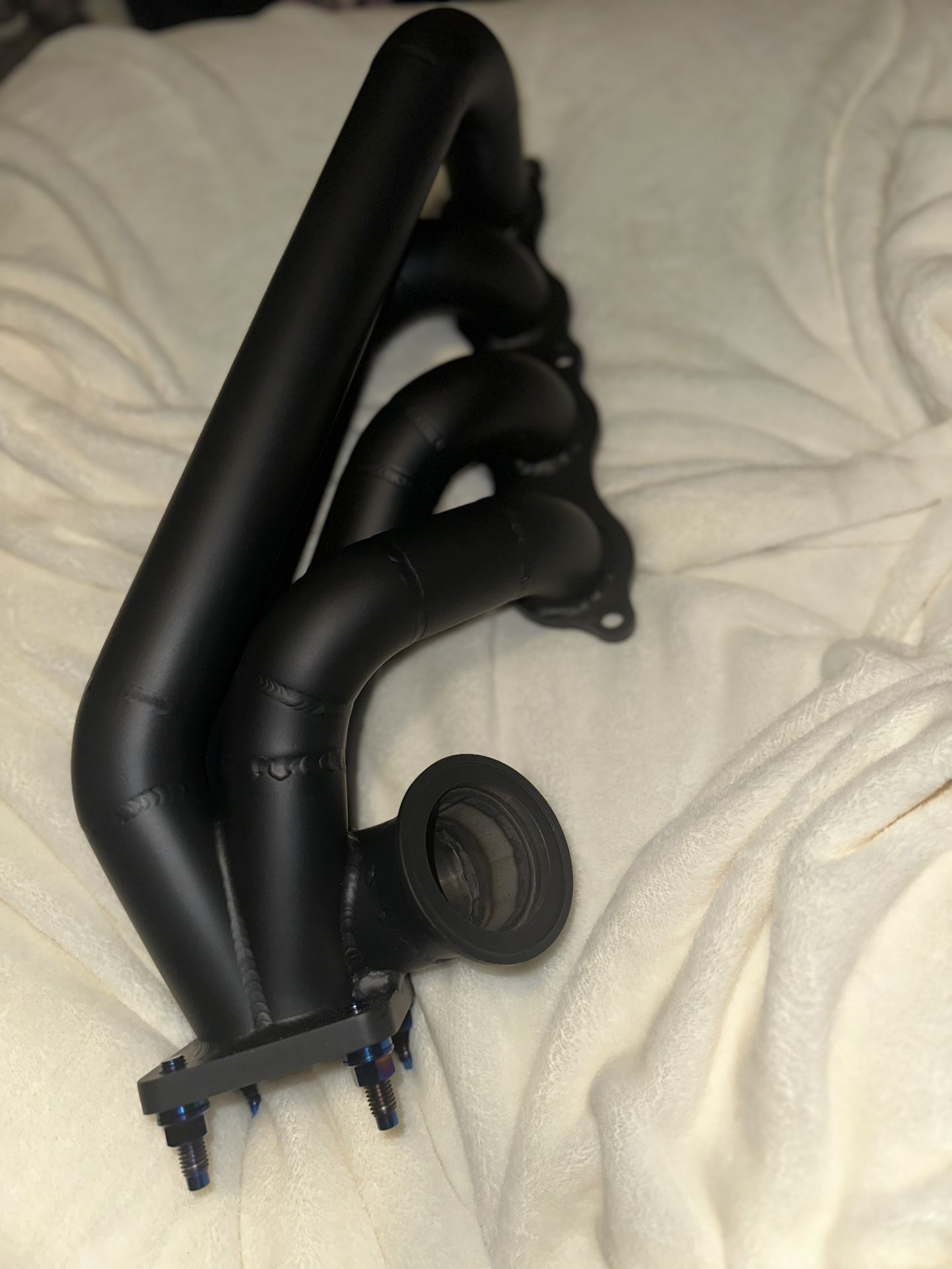 DC5 creations sidewinder turbo manifold 