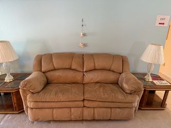 Tan love seat and sofa
