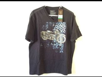 Perry Ellis Men's V-Neck Cotton T-Shirt