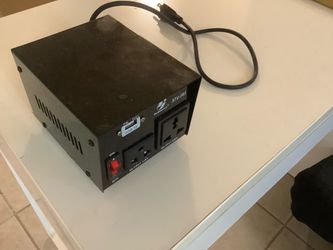 Goldsource ST-500 Step Up/Down Transformer, 500 VA