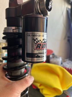 RWD Dyna Rear Shocks