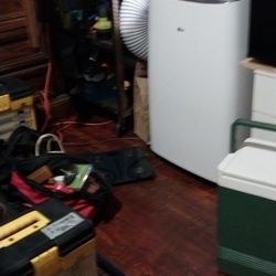 LG Model  Lp14191vsm Portable Wi-Fi AIR CONDITIONER 14000 BTU 