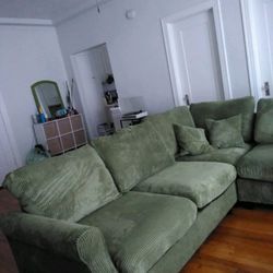 New Sectional Corduroy Couch with Ottoman! Free Delivery 🚚! 