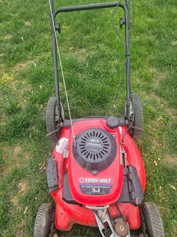 Self-propelled Mower Need Some Carburetor Work As Is No Warranty Cash Only Price 85.00